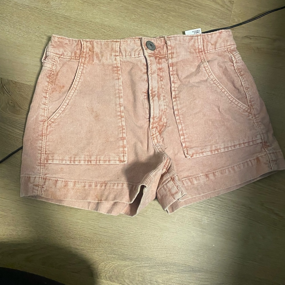American Eagle Pink Shorts 🩷